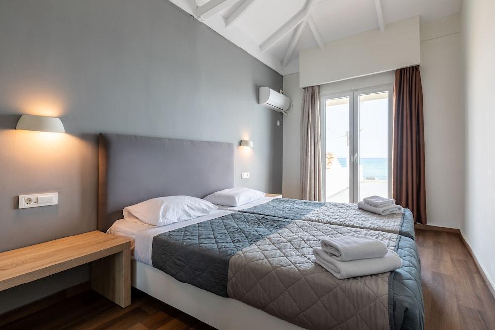 Отель White Olive Premium Cameo Закинтос Экстерьер фото