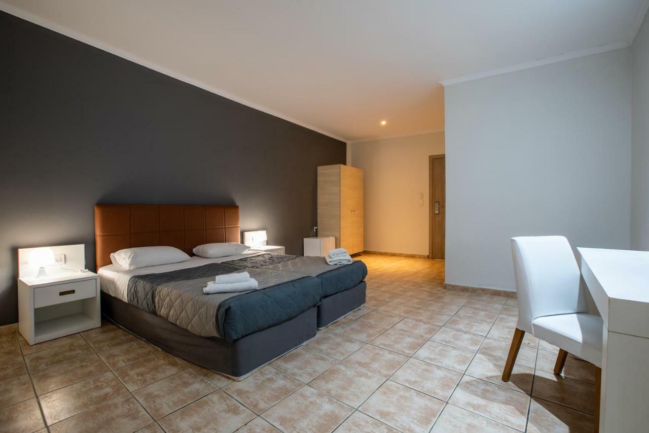 Отель White Olive Premium Cameo Закинтос Экстерьер фото