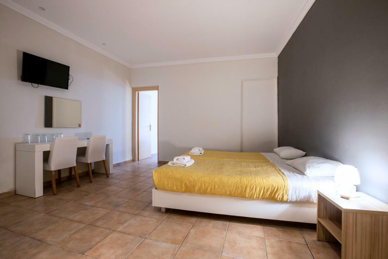 Отель White Olive Premium Cameo Закинтос Экстерьер фото